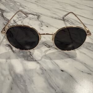 WMP Eyewear Sunglasses Nevada 51-22-148 Black Polarized Gold Round Frames